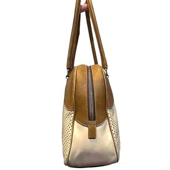 Prada Vitello Drive Bowling Bag Perforated Cream Tan Leather Bag - Picture 4 of 16